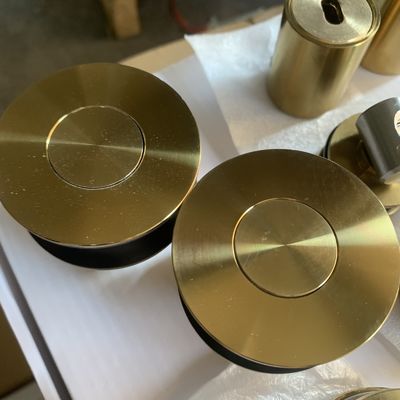 Legatura di zinco SS304 Fabbricazione di attrezzature per porte di magazzino telescopiche senza telaio