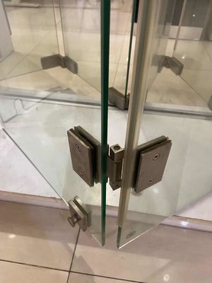 Fittings di vetro scorrevole in acciaio inossidabile per porte pieghevoli in vetro senza cornice