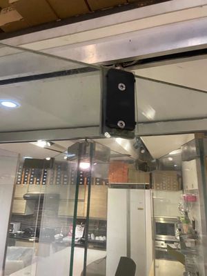 Fittings di vetro scorrevole in acciaio inossidabile per porte pieghevoli in vetro senza cornice