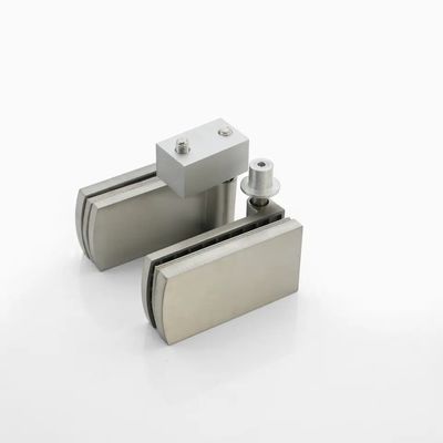 Porta scorrevole in vetro pieghevole di finitura satinata/polonese per apparecchiature di divisoria in vetro per ufficio