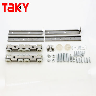 Prezzo buono Sistema di attrezzatura per armadi di porta in legno con ruota scorrevole a rulli con sliver e dimensione di 8,5 cm*11 cm in linea