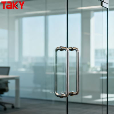 Prezzo buono Moderno portasciugamani back to back Maniglia per porta in vetro per doccia in acciaio inossidabile senza telaio in linea